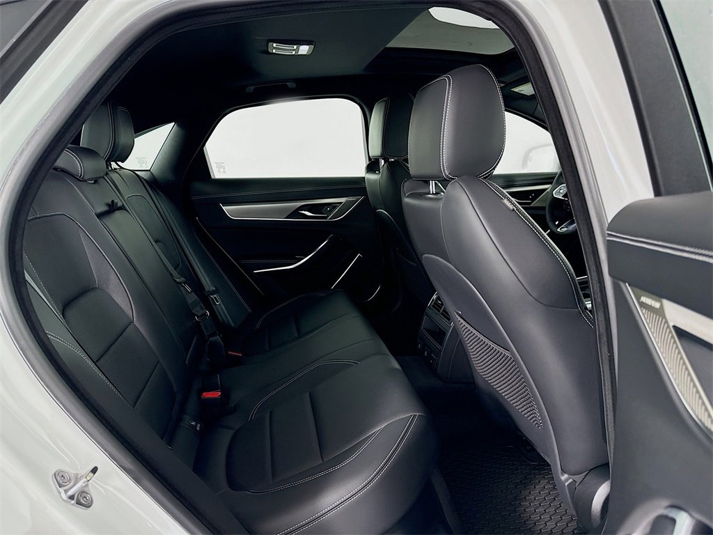 New 2024 Jaguar XF R-Dynamic SE image 29