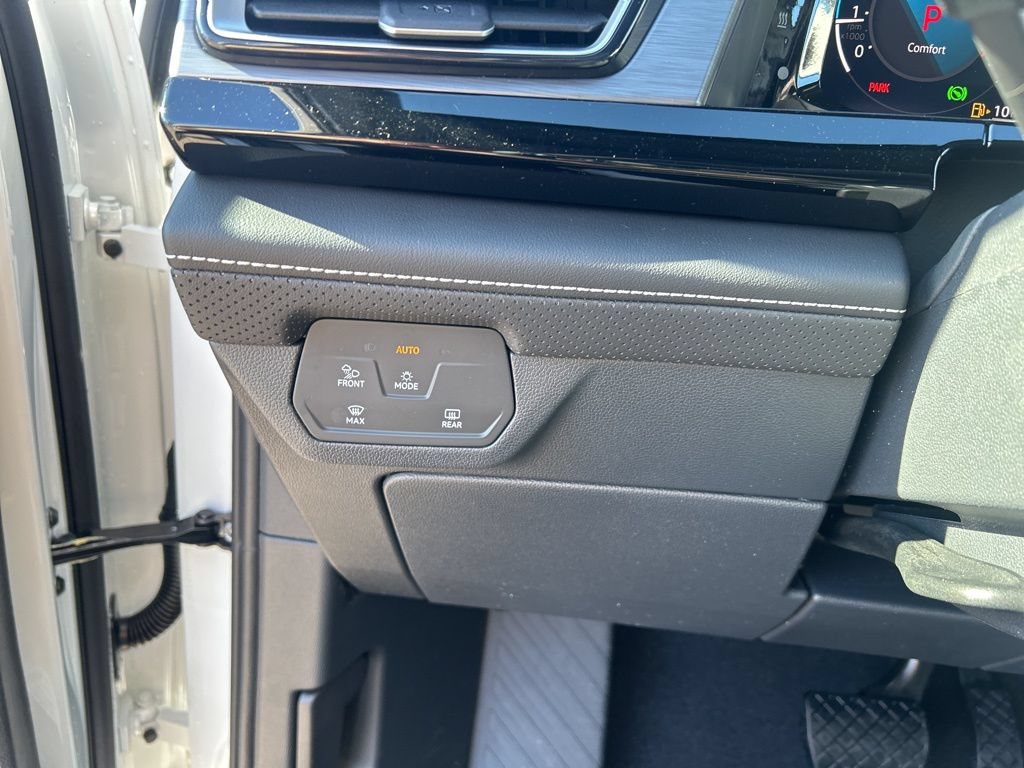 New 2026 Volkswagen Atlas Cross Sport SE AWD/4WD image 12