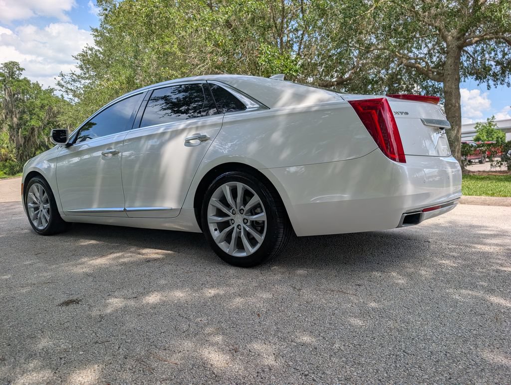Used 2016 Cadillac XTS Luxury w/ Driver Awareness Package FWD image 5