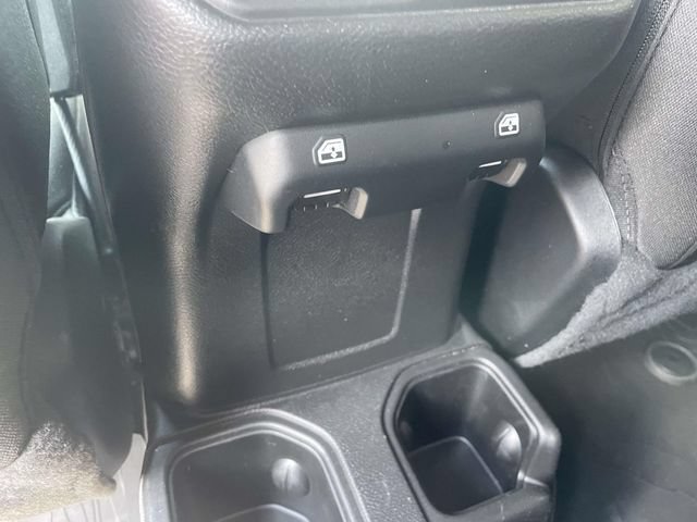 Used 2023 Jeep Gladiator Sport AWD/4WD image 12