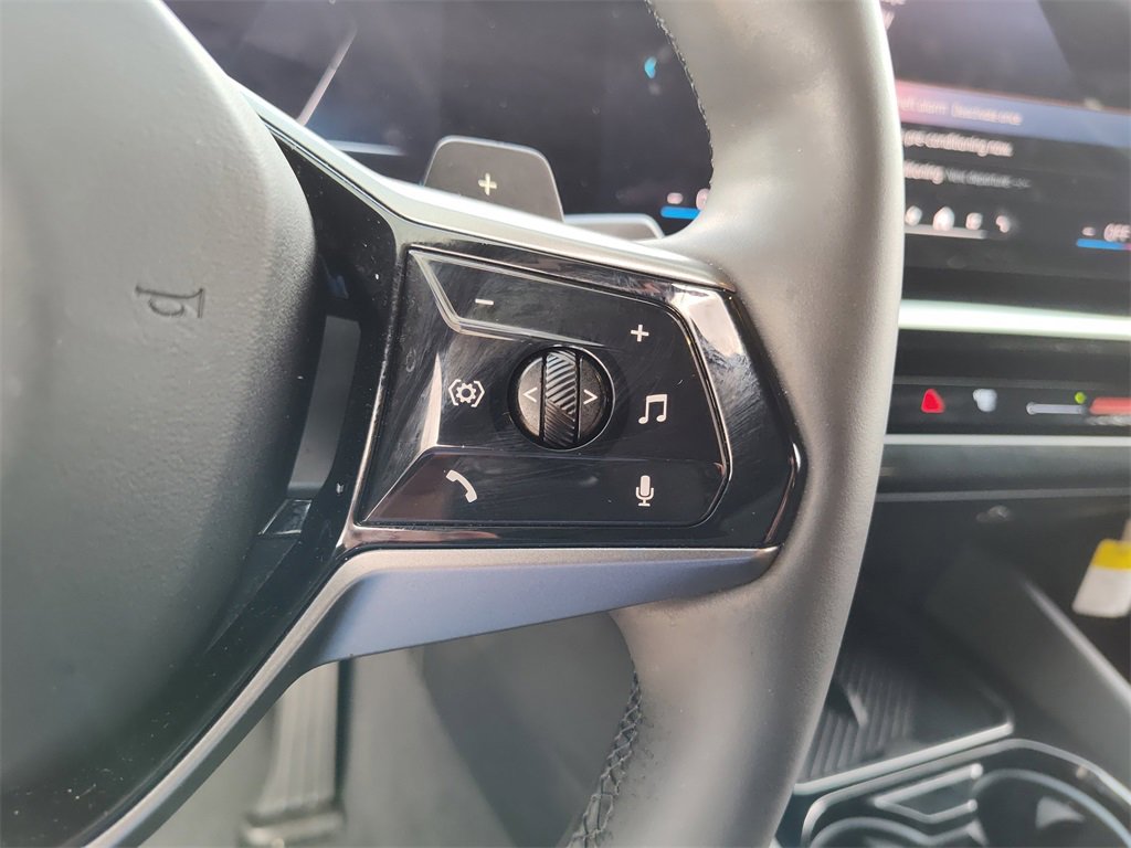 Used 2024 BMW 530i w/ Premium Package image 26