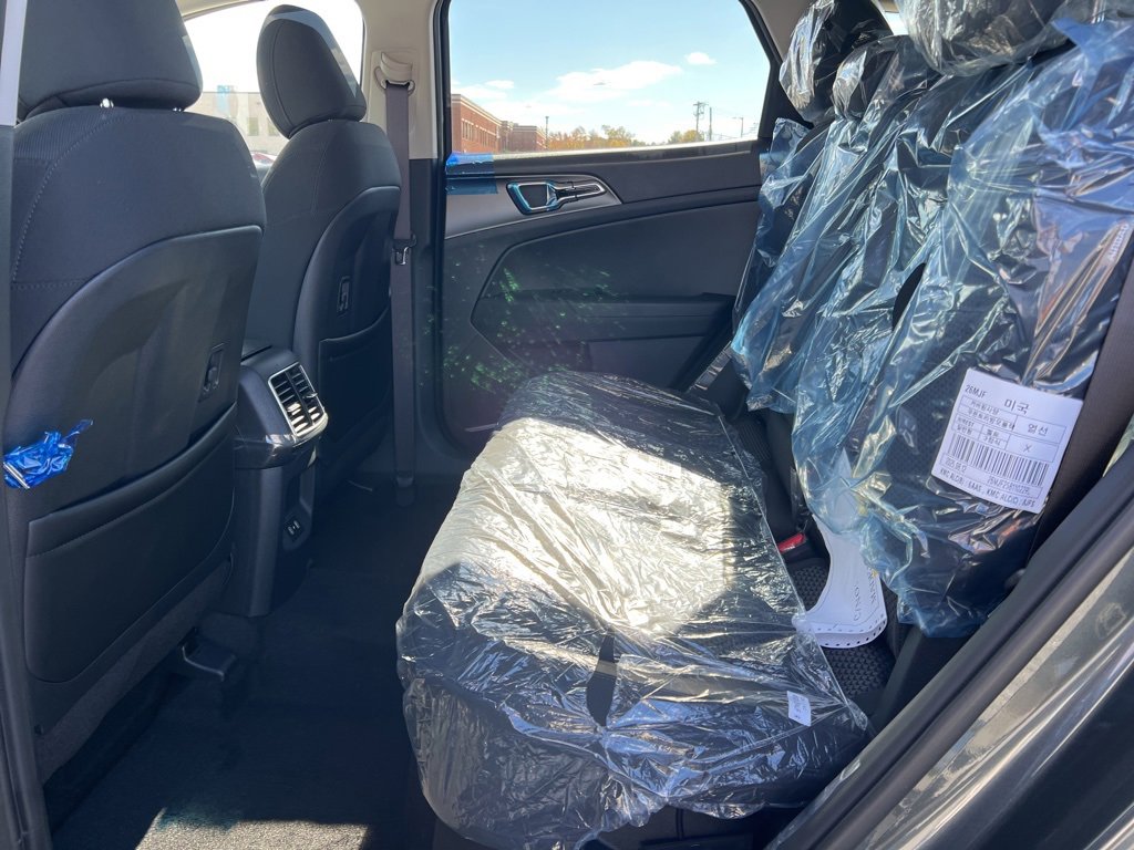 New 2026 Kia Sportage S image 12