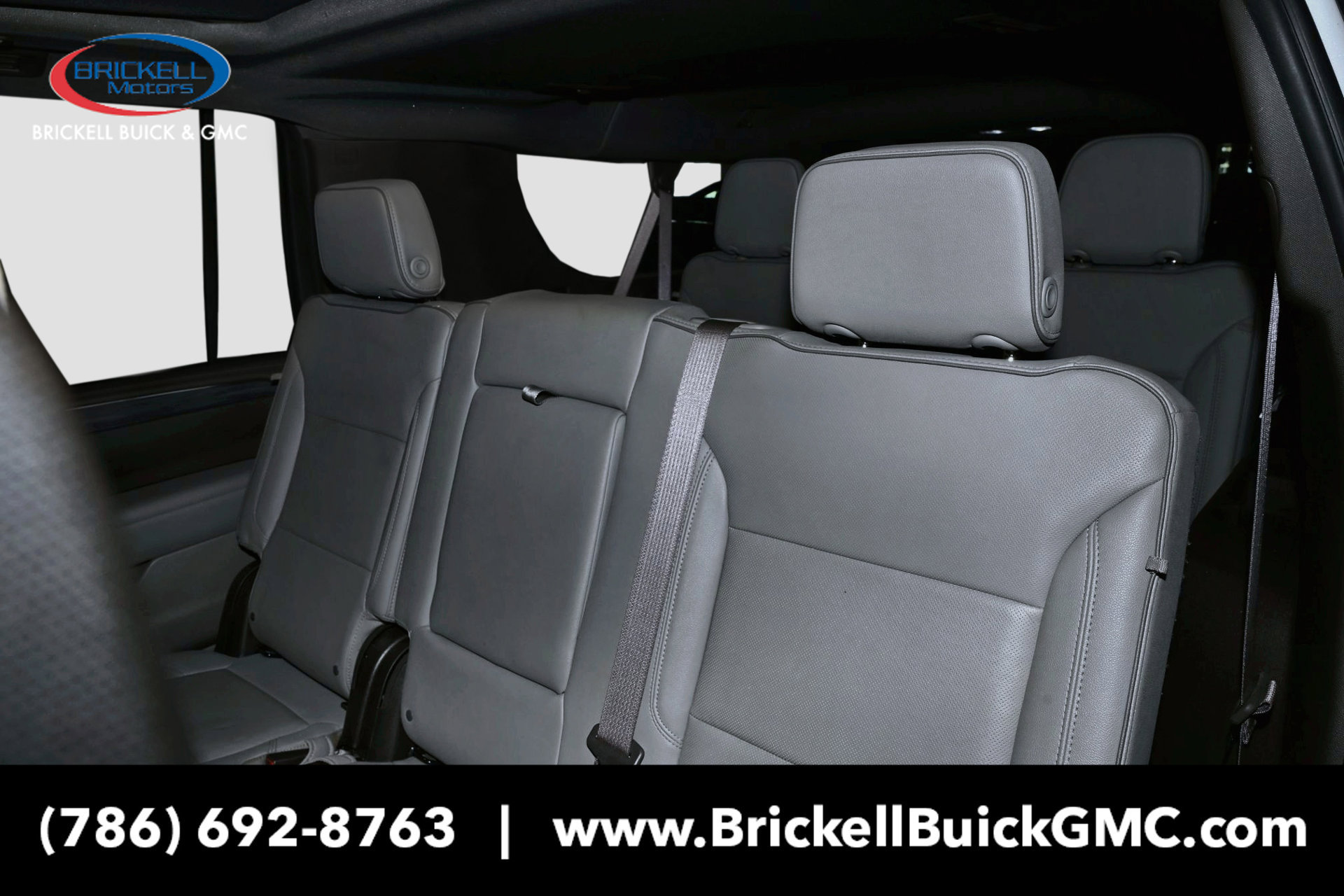 Used 2023 GMC Yukon XL SLT AWD/4WD image 23