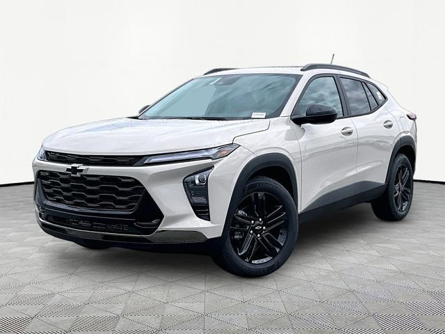New 2026 Chevrolet Trax ACTIV w/ Sunroof Package FWD image 3