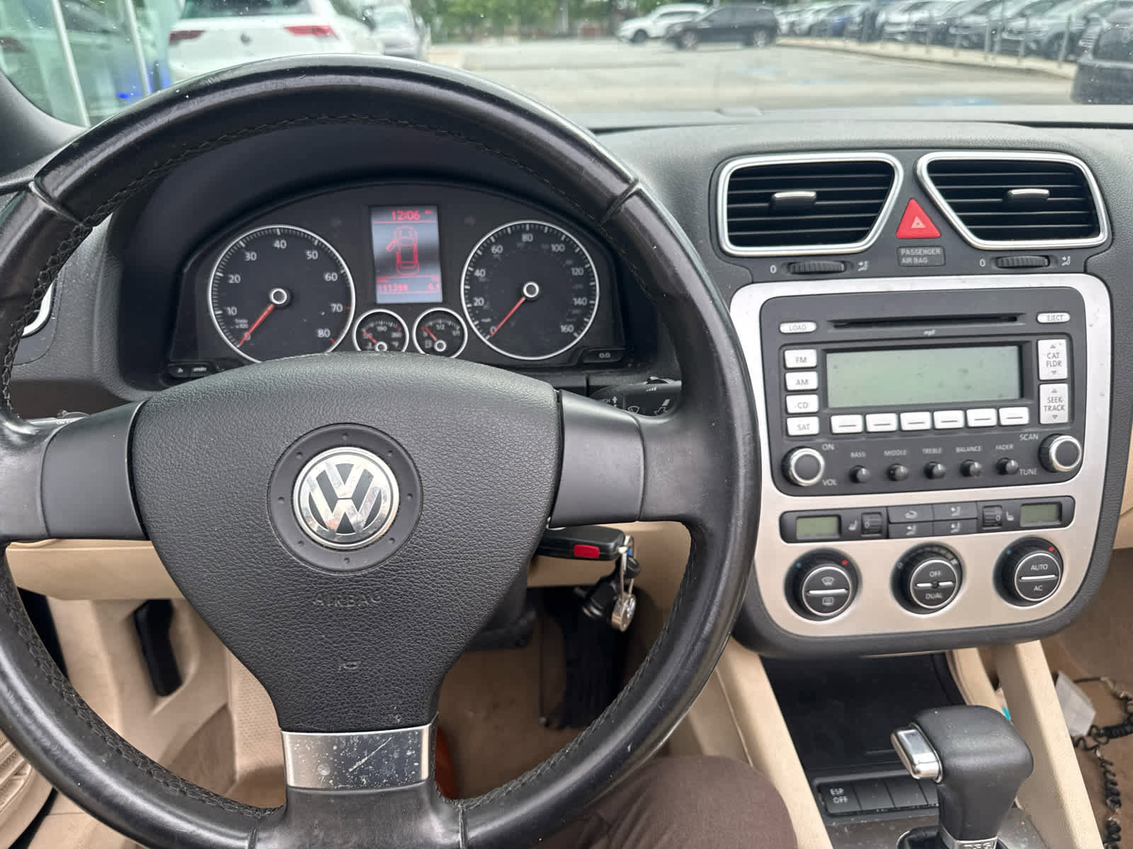 Used 2009 Volkswagen Eos Komfort FWD image 17