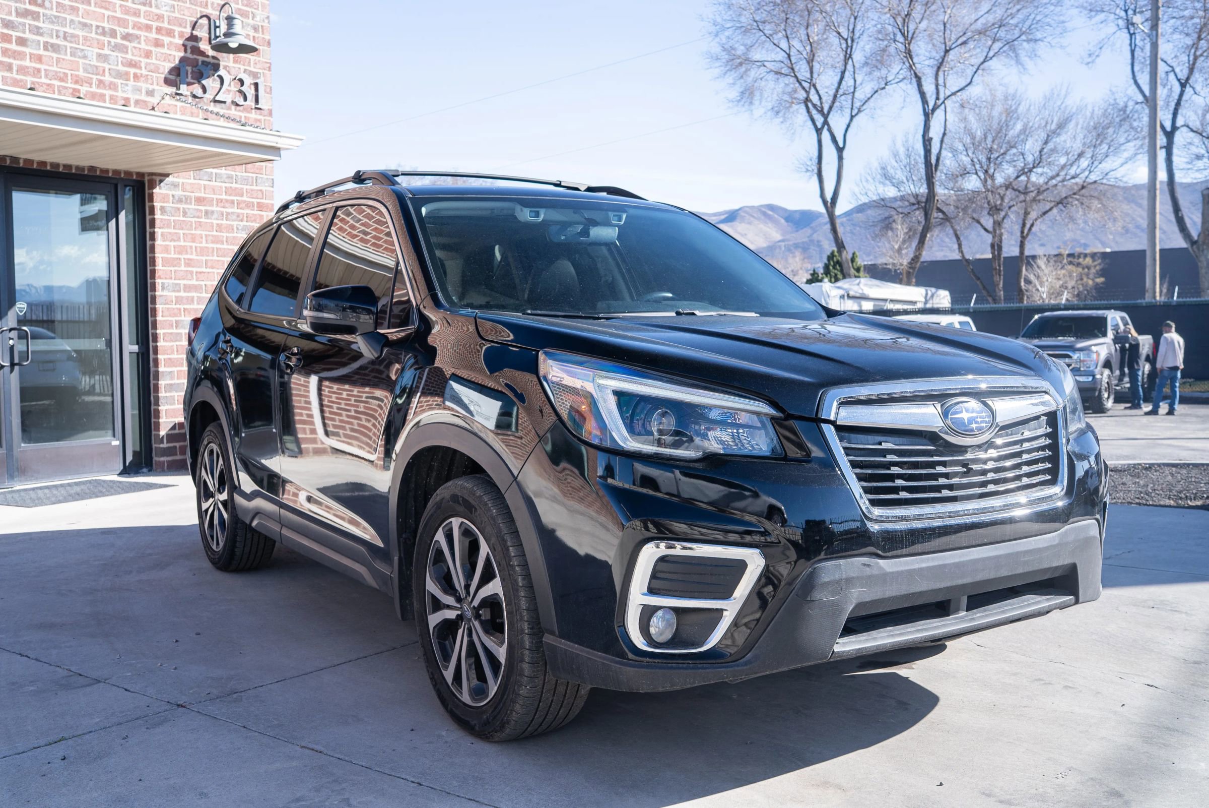 Used 2021 Subaru Forester Limited w/ Popular Package #3 image 11