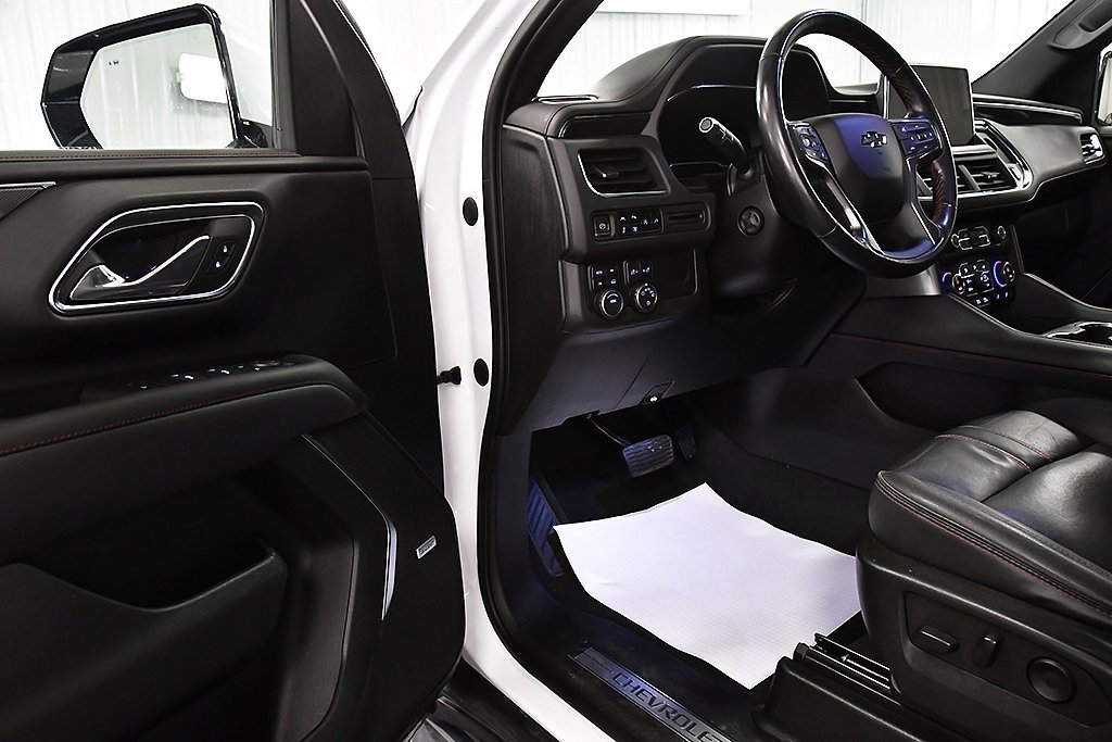 Used 2022 Chevrolet Tahoe RST w/ Luxury Package image 15