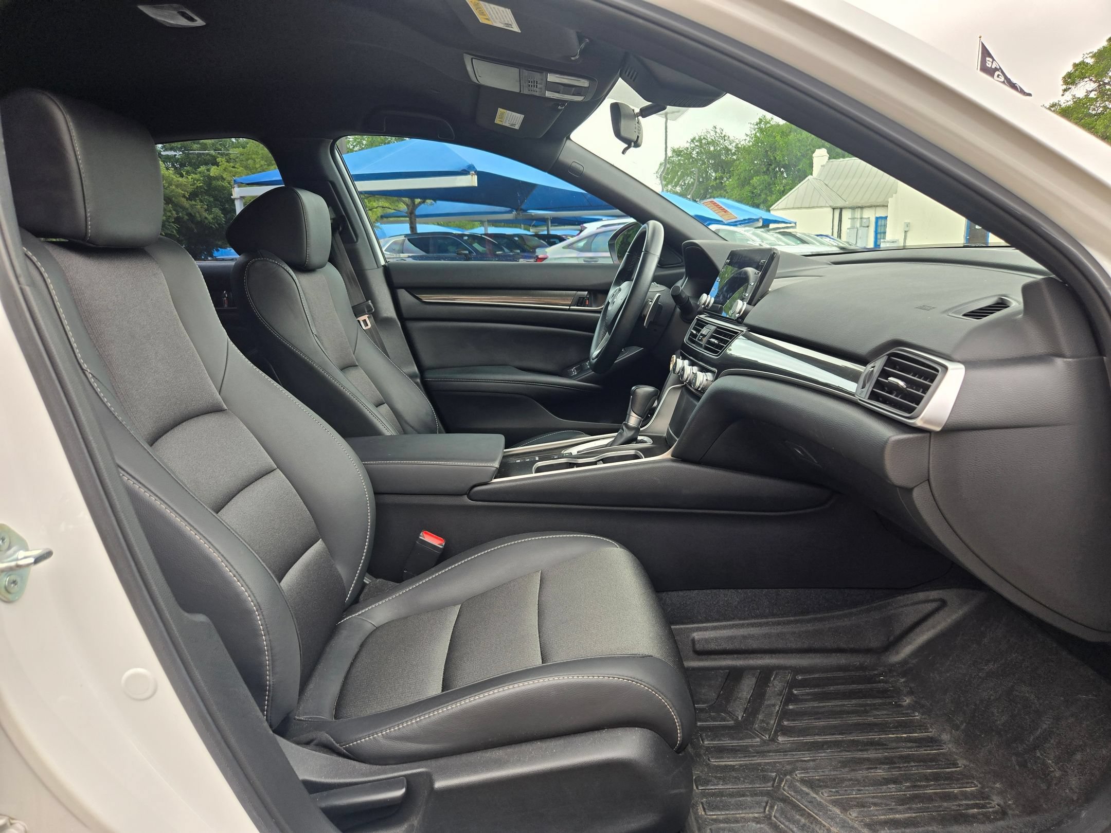 Used 2021 Honda Accord Sport image 27