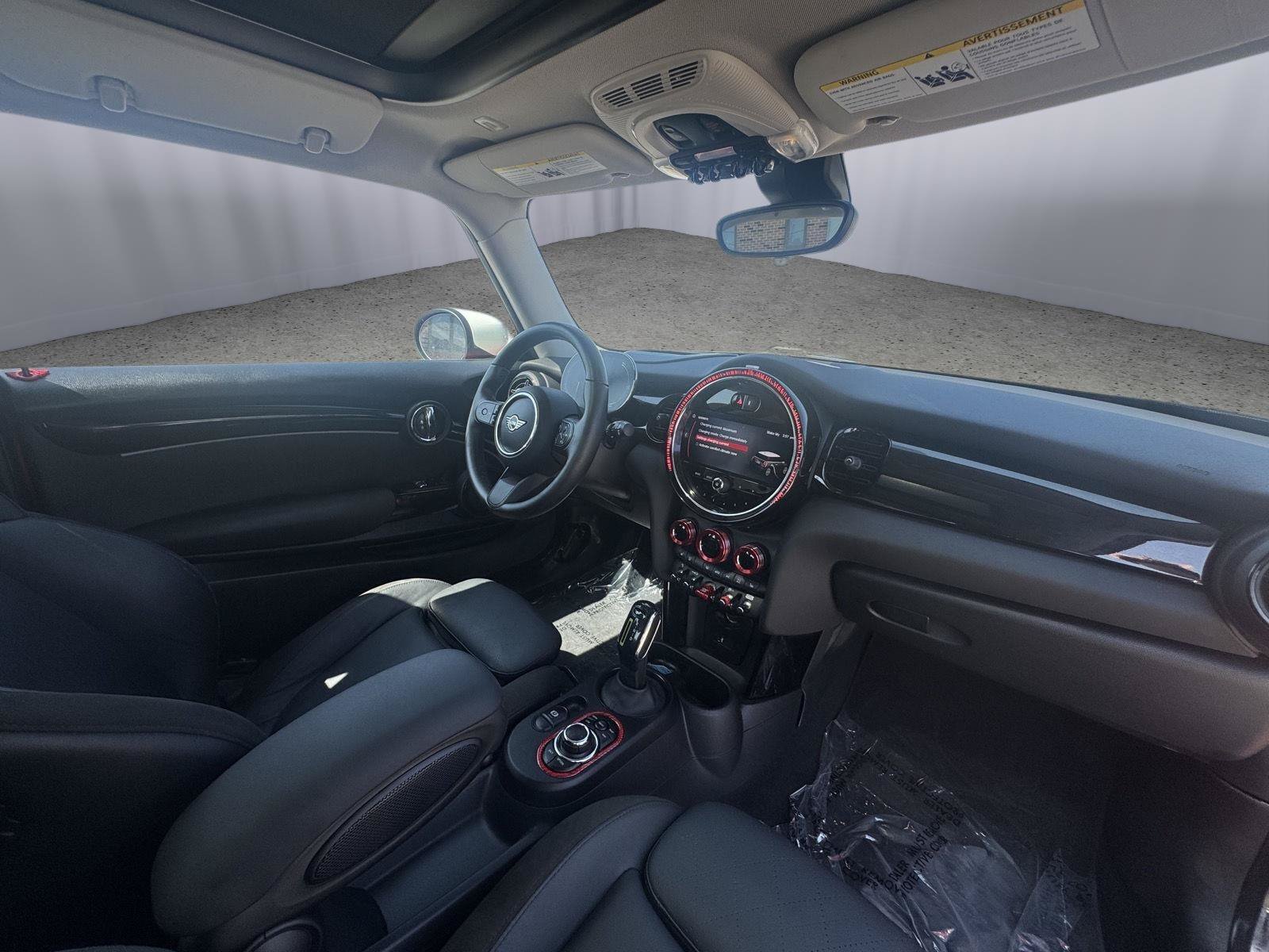 Used 2022 MINI Cooper SE w/ Driver Assistance Package FWD image 34