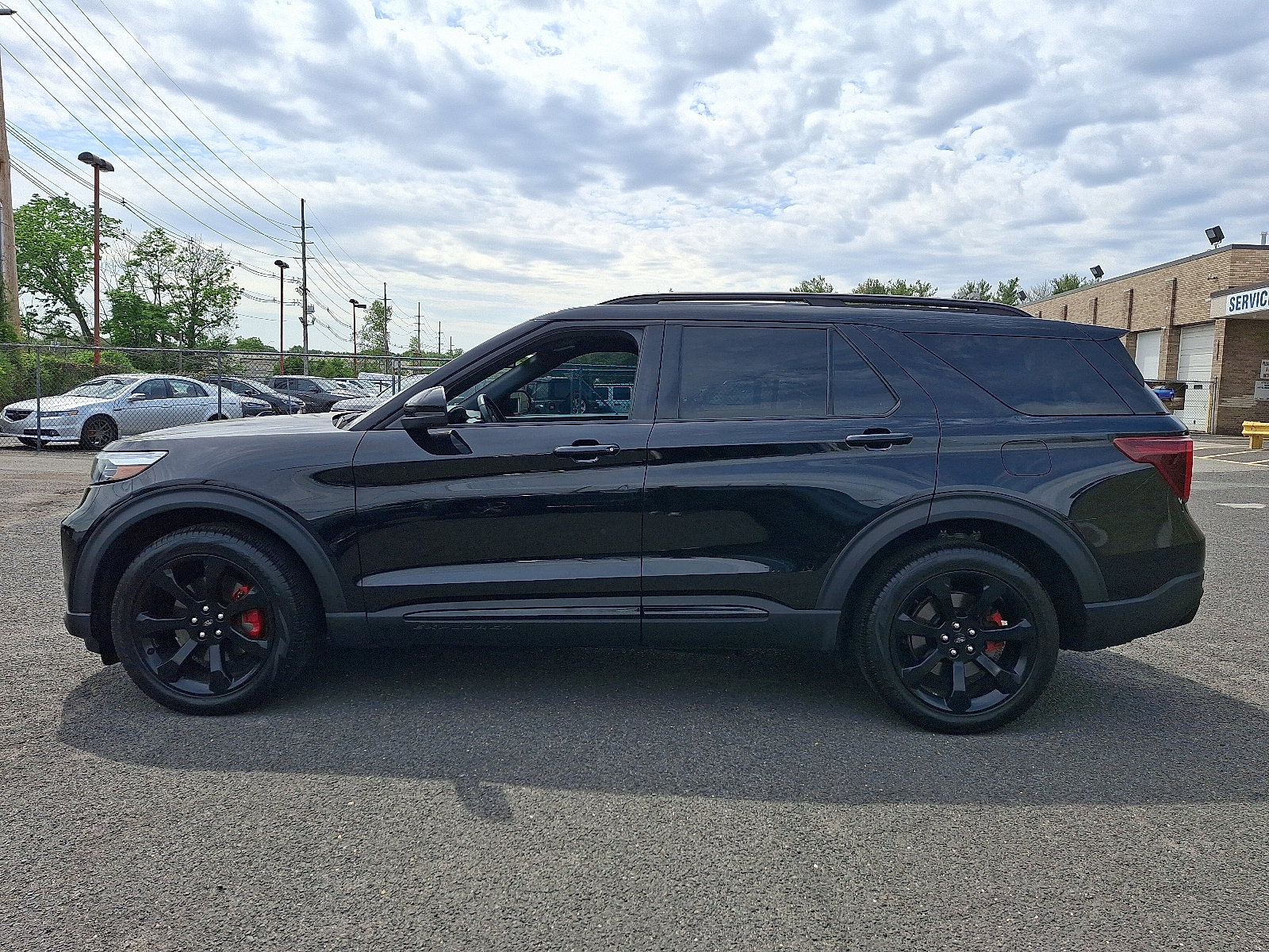Used 2023 Ford Explorer ST w/ Equipment Group 401A AWD/4WD image 4