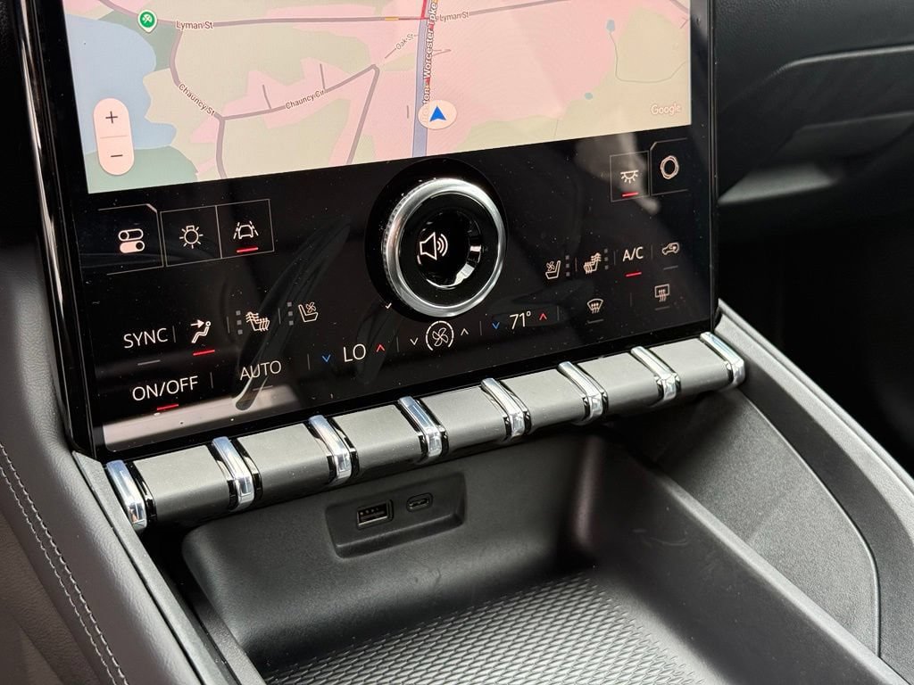 New 2027 GMC Terrain Elevation w/ Elevation Premium Package AWD/4WD image 15