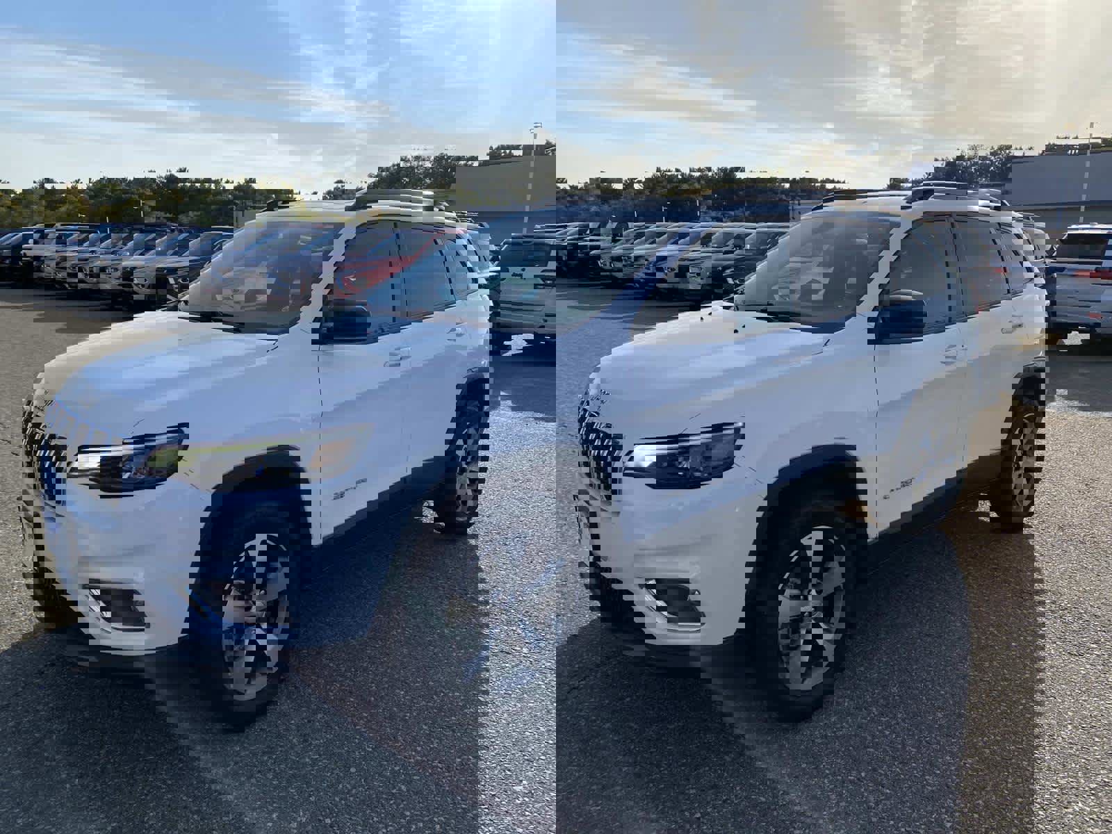 Certified 2022 Jeep Cherokee Limited image 9