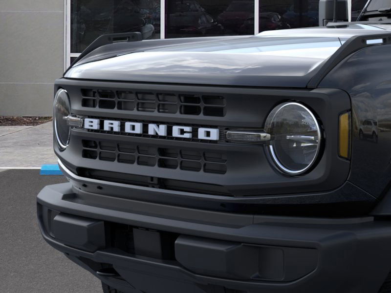 New 2025 Ford Bronco 4-Door image 19