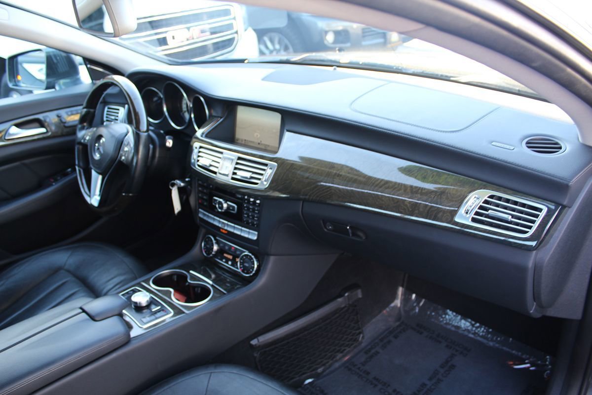 Used 2013 Mercedes-Benz CLS 550 image 21