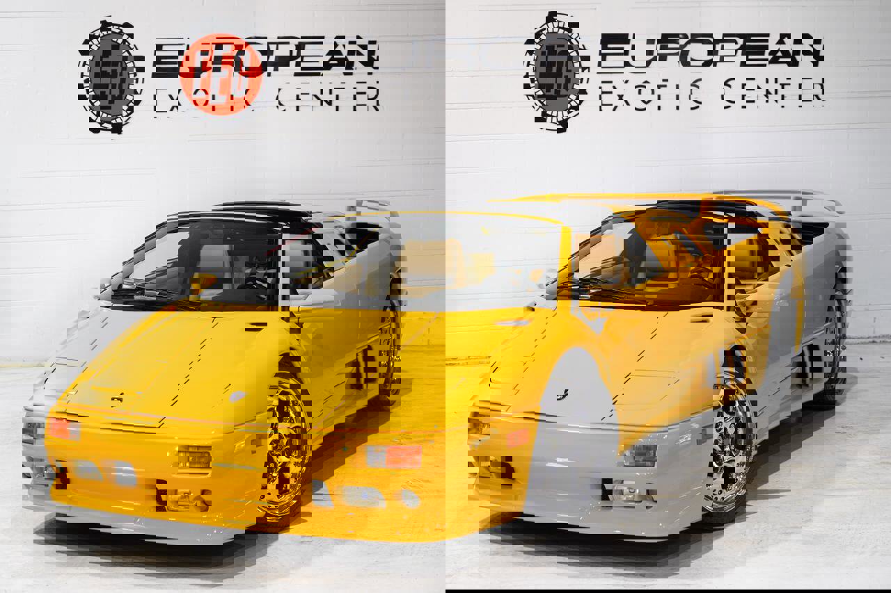 Used 1998 Lamborghini Diablo VT image 4