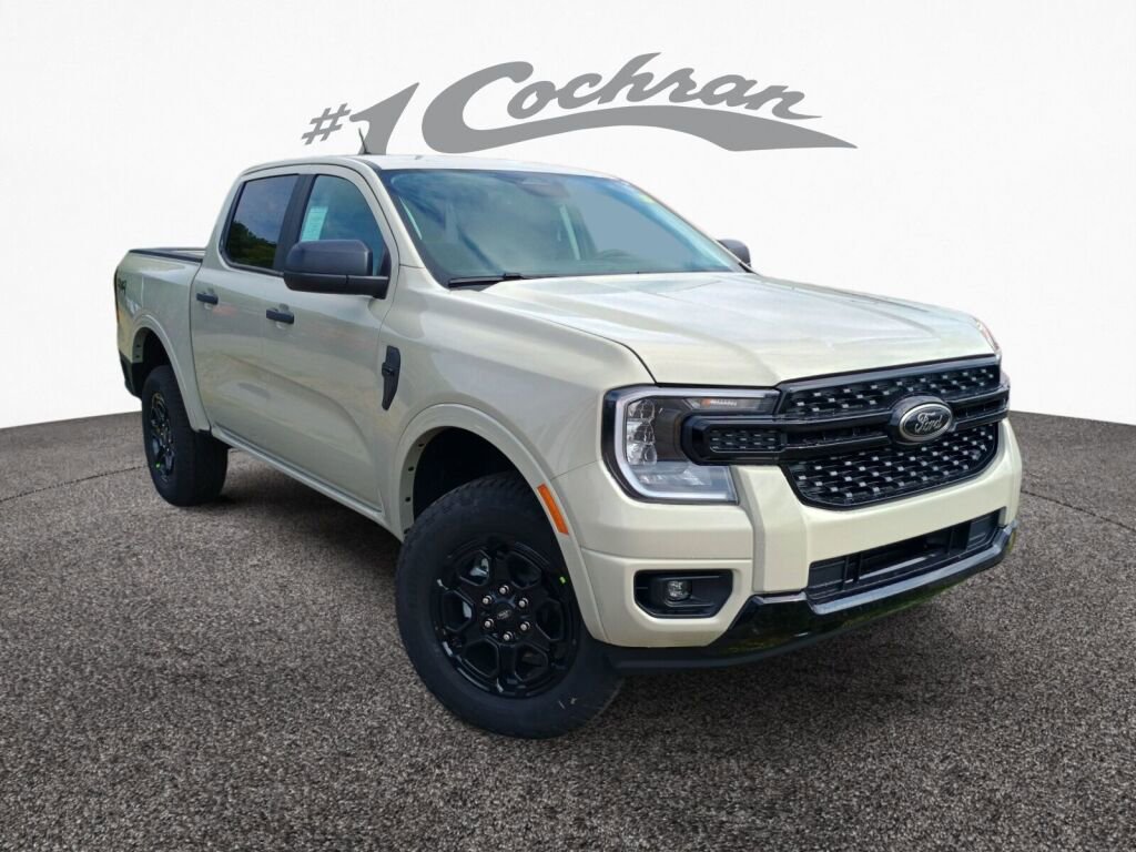 New 2025 Ford Ranger XLT w/ Black Appearance Package