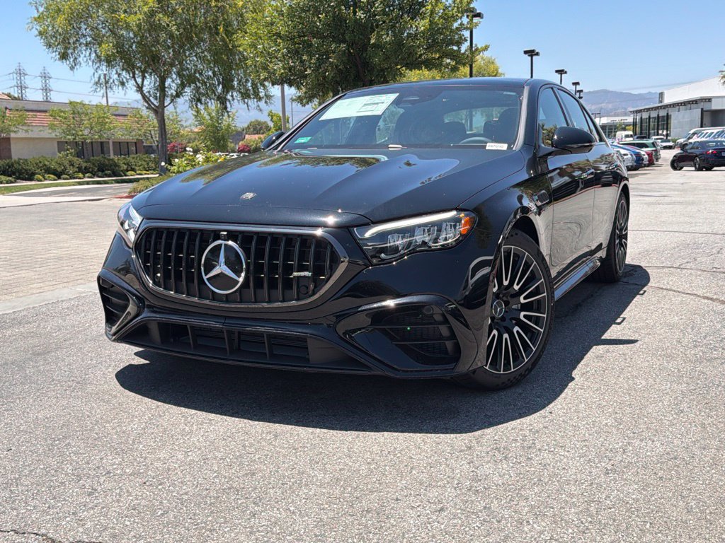 New 2026 Mercedes-Benz E 53 AMG e 4MATIC Sedan image 2
