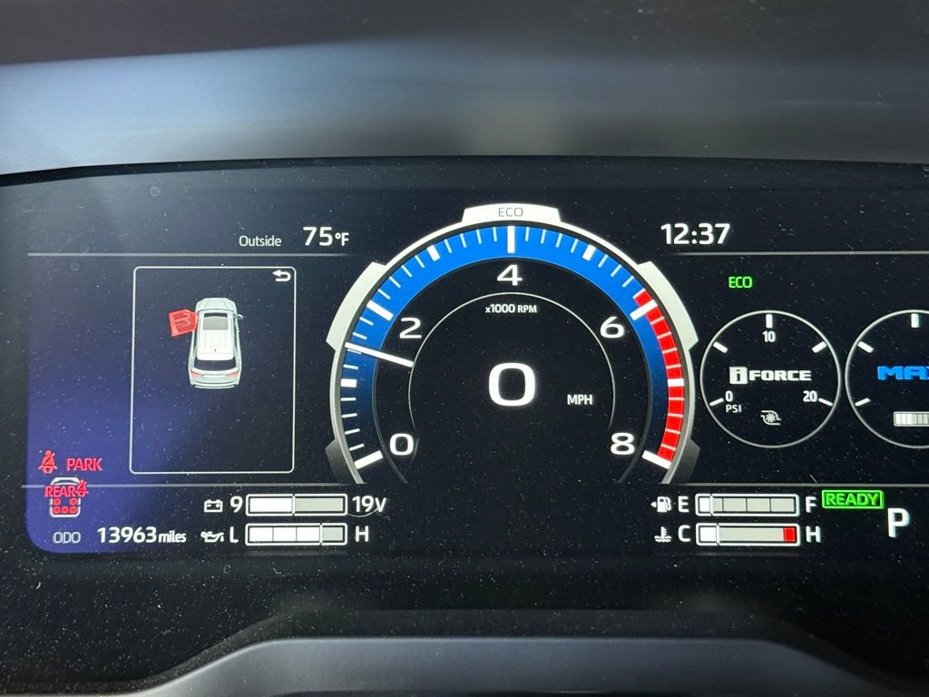 Used 2024 Toyota Sequoia TRD Pro AWD/4WD image 27