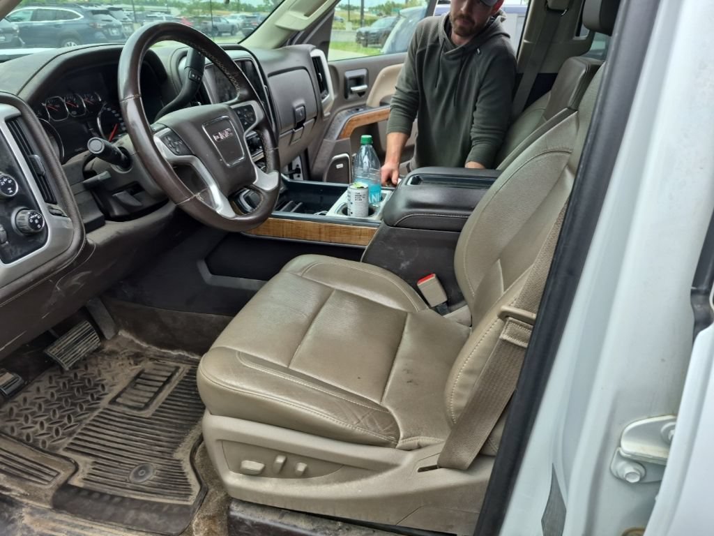 Used 2015 GMC Sierra 3500 SLT w/ Duramax Plus Package AWD/4WD image 28