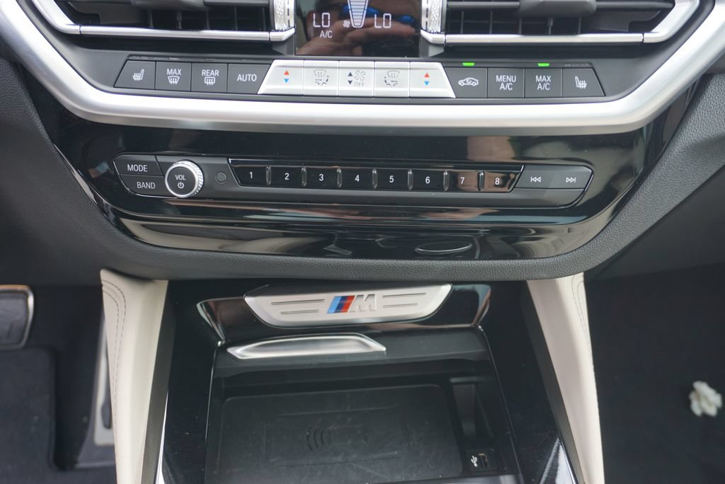 Used 2024 BMW X4 M40i w/ Premium Package AWD/4WD image 39