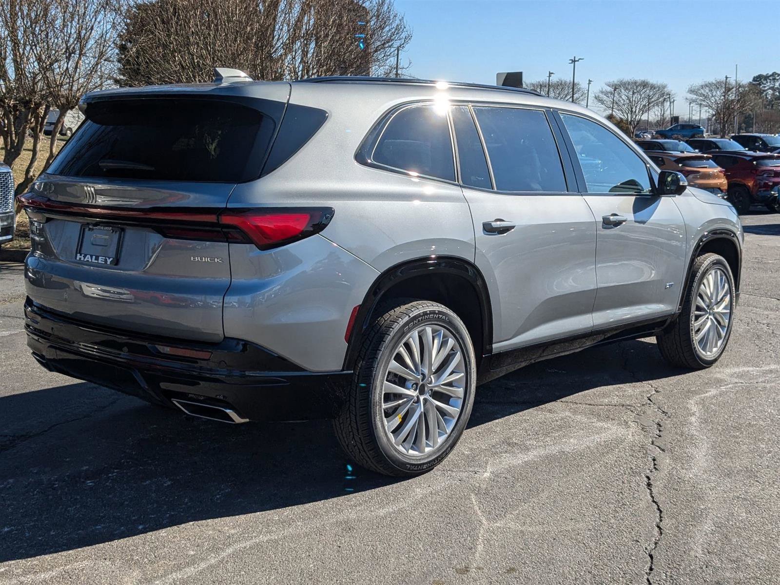 New 2025 Buick Enclave Sport Touring w/ Power Package image 3