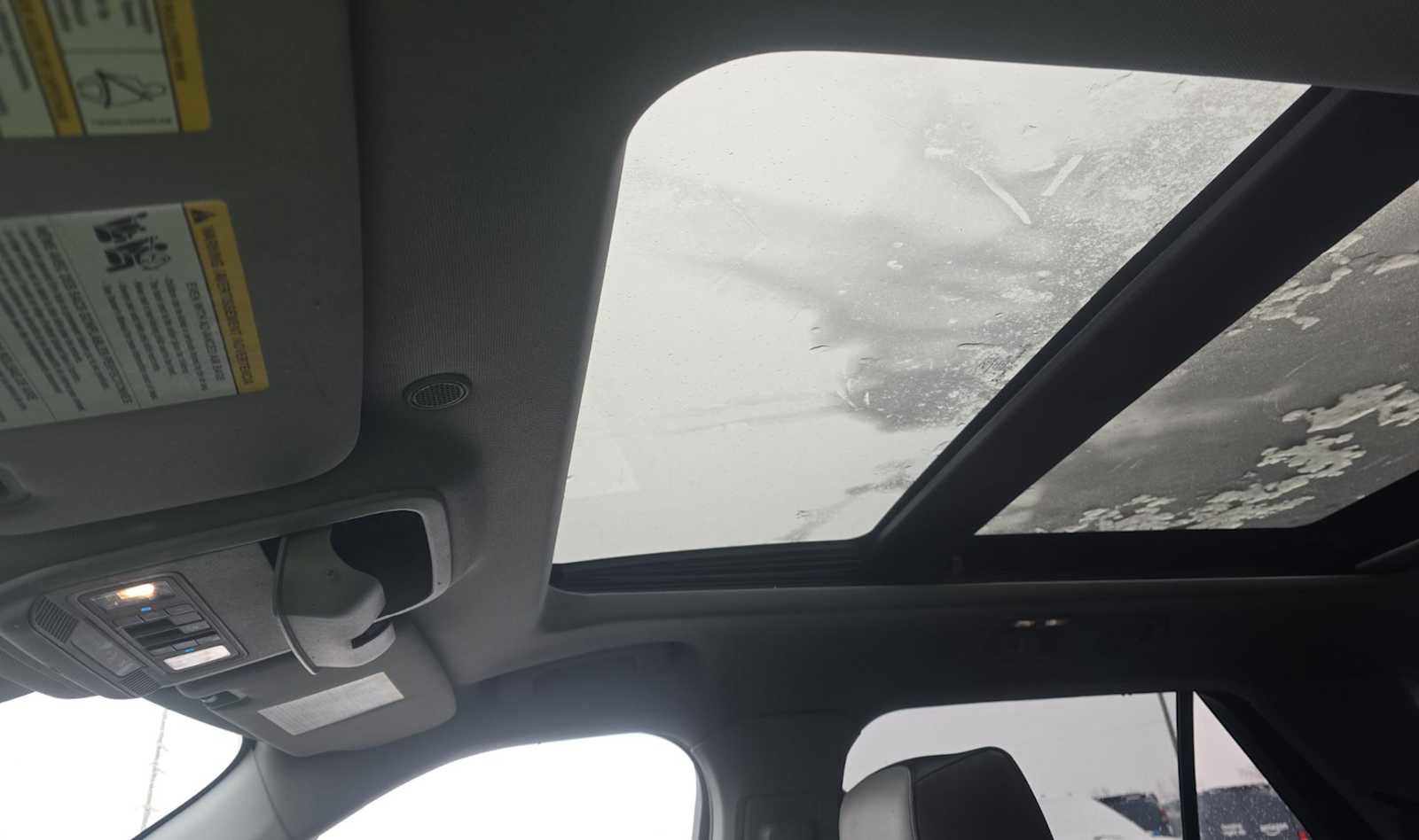 Used 2023 Ford Explorer XLT w/ Equipment Group 202A image 27