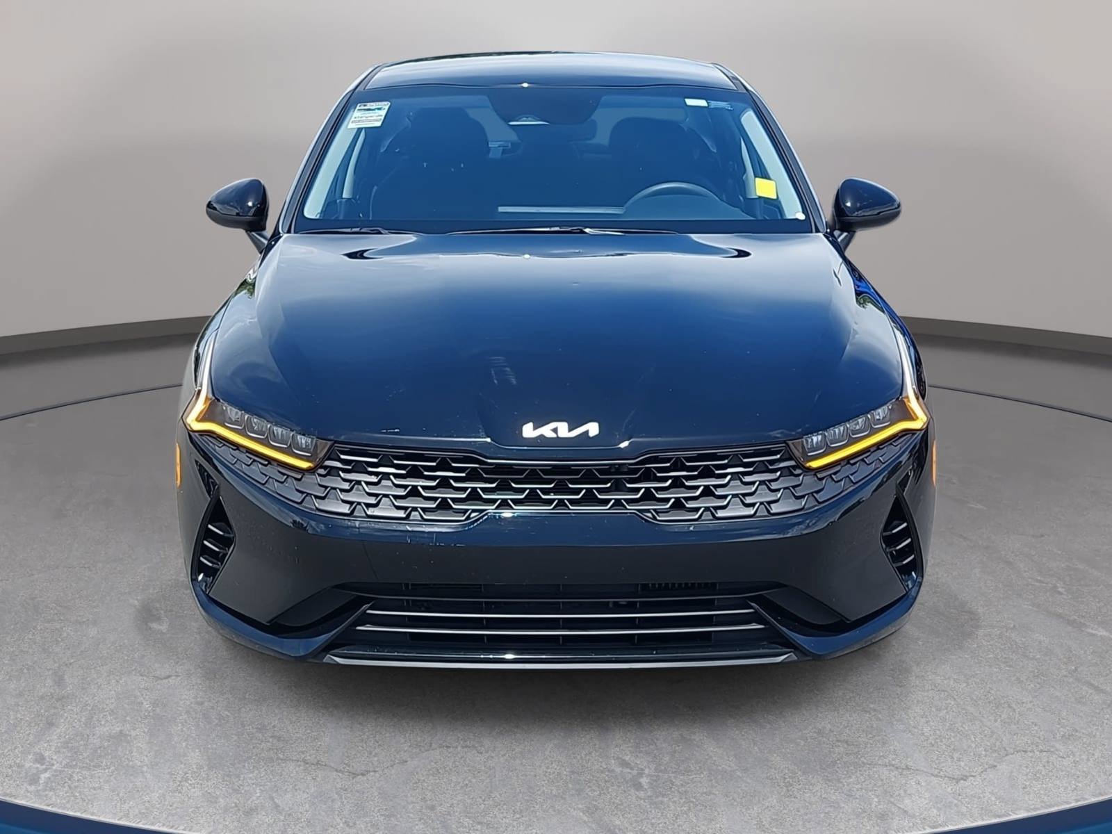 Used 2022 Kia K5 LXS FWD image 2