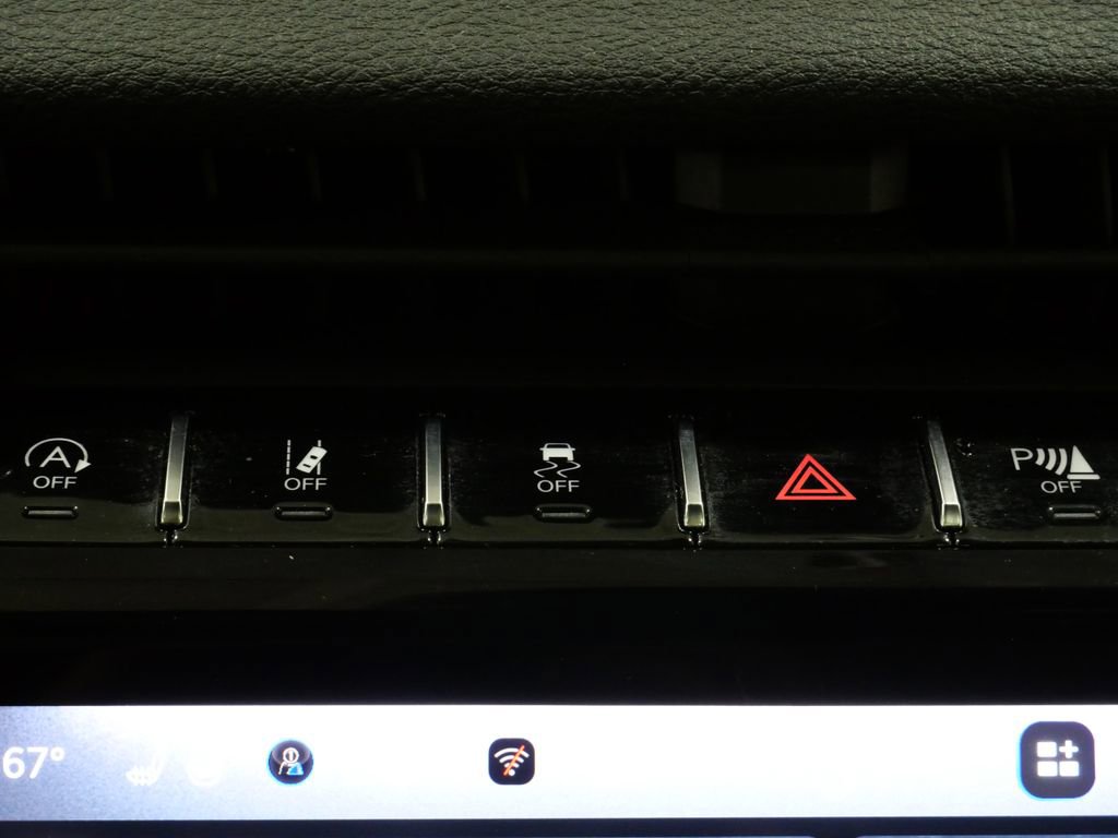 Used 2023 Jeep Grand Cherokee Limited w/ Trailer Tow Prep Group (B) image 21