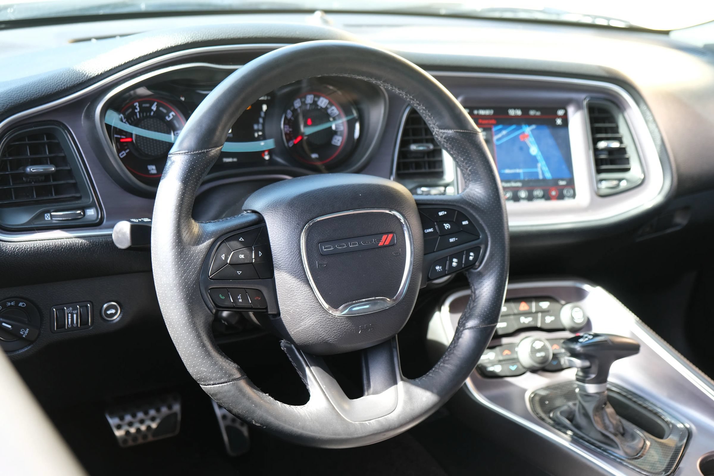 Used 2018 Dodge Challenger SXT Plus RWD image 10