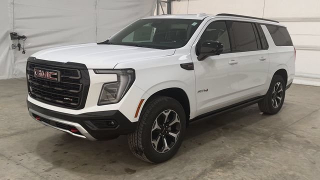 New 2026 GMC Yukon XL AT4 Ultimate AWD/4WD image 4