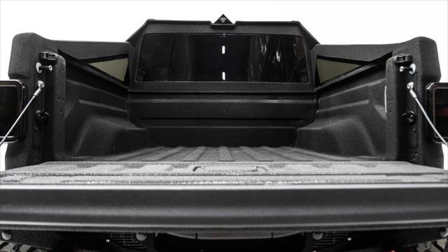 Used 2025 Jeep Gladiator Sport image 11