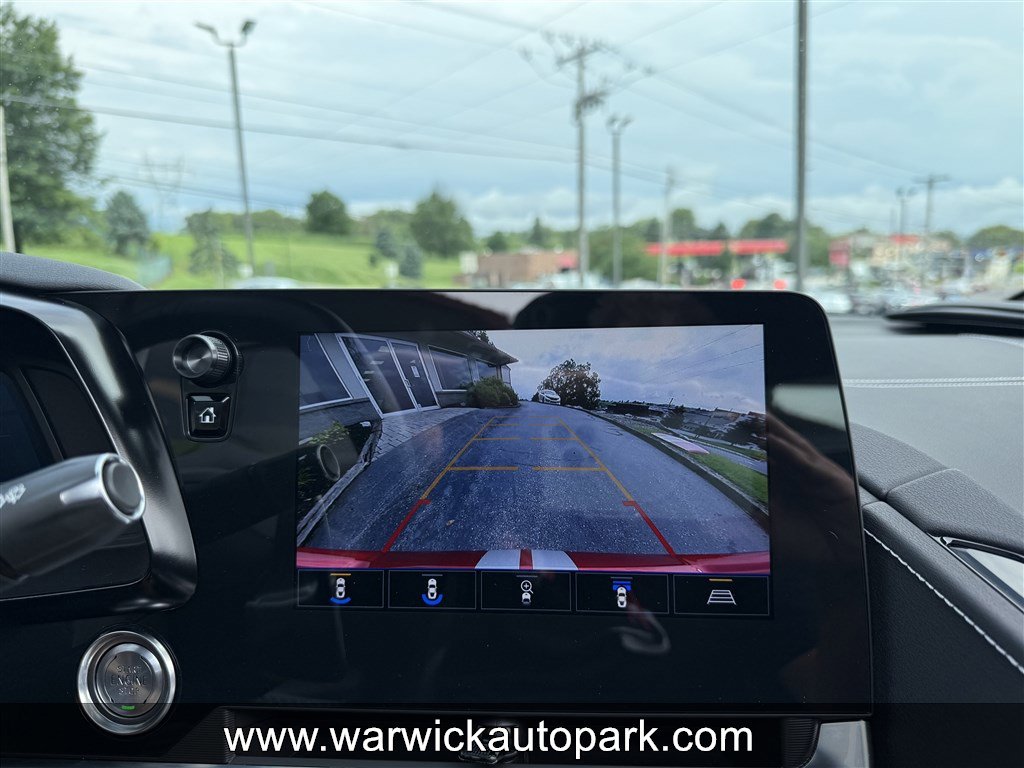 Used 2021 Chevrolet Corvette STINGRAY 2LT Z51 Performance P w/ Z51 Performance Package image 6