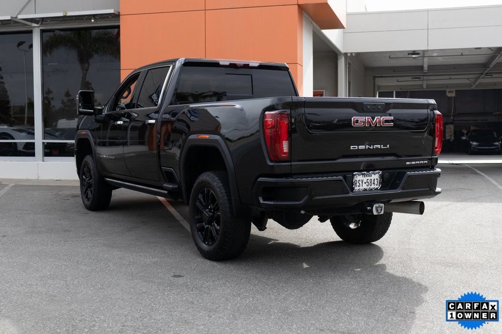 Used 2022 GMC Sierra 2500 Denali w/ Denali Black Diamond Edition AWD/4WD image 6