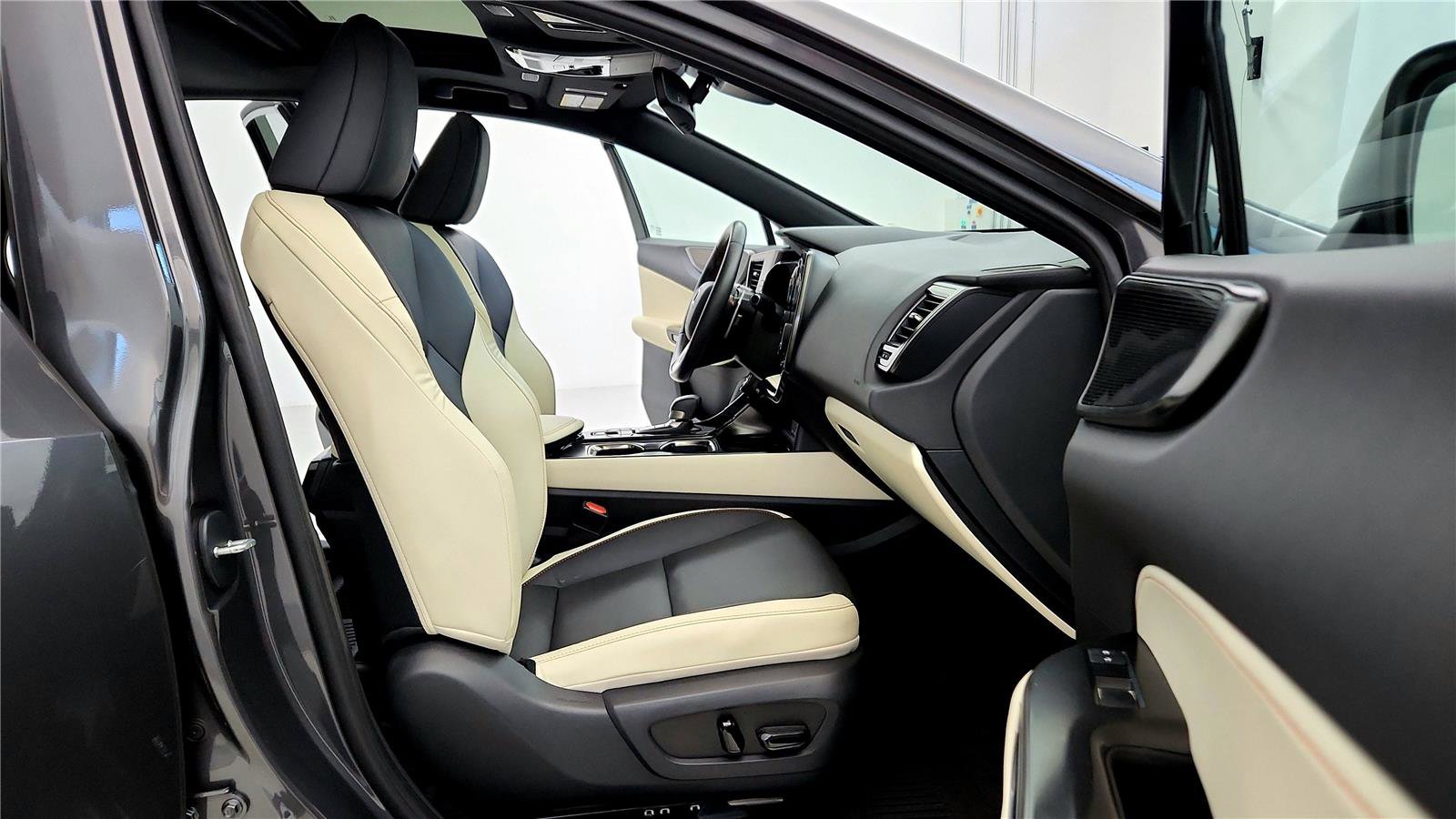 Used 2024 Lexus NX 350 NX 350 w/ Cold Area Package image 17