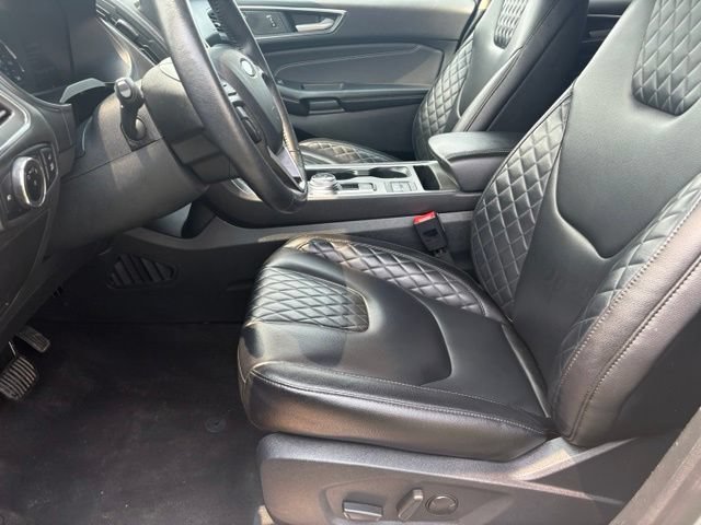 Used 2024 Ford Edge Titanium AWD/4WD image 10