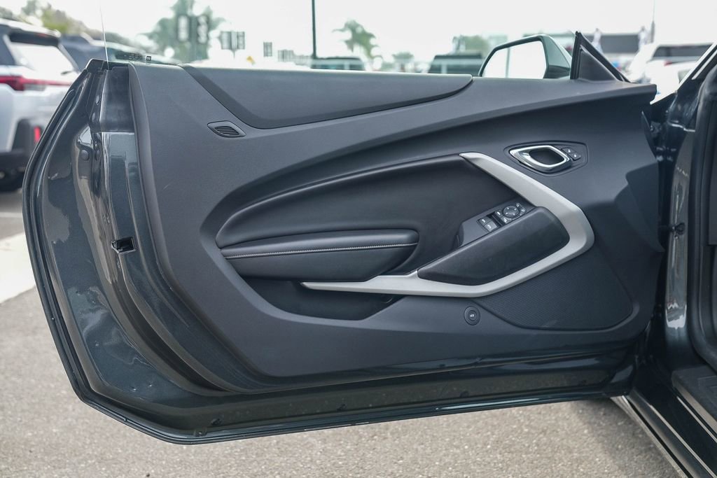 Used 2018 Chevrolet Camaro LT w/ RS Package image 21