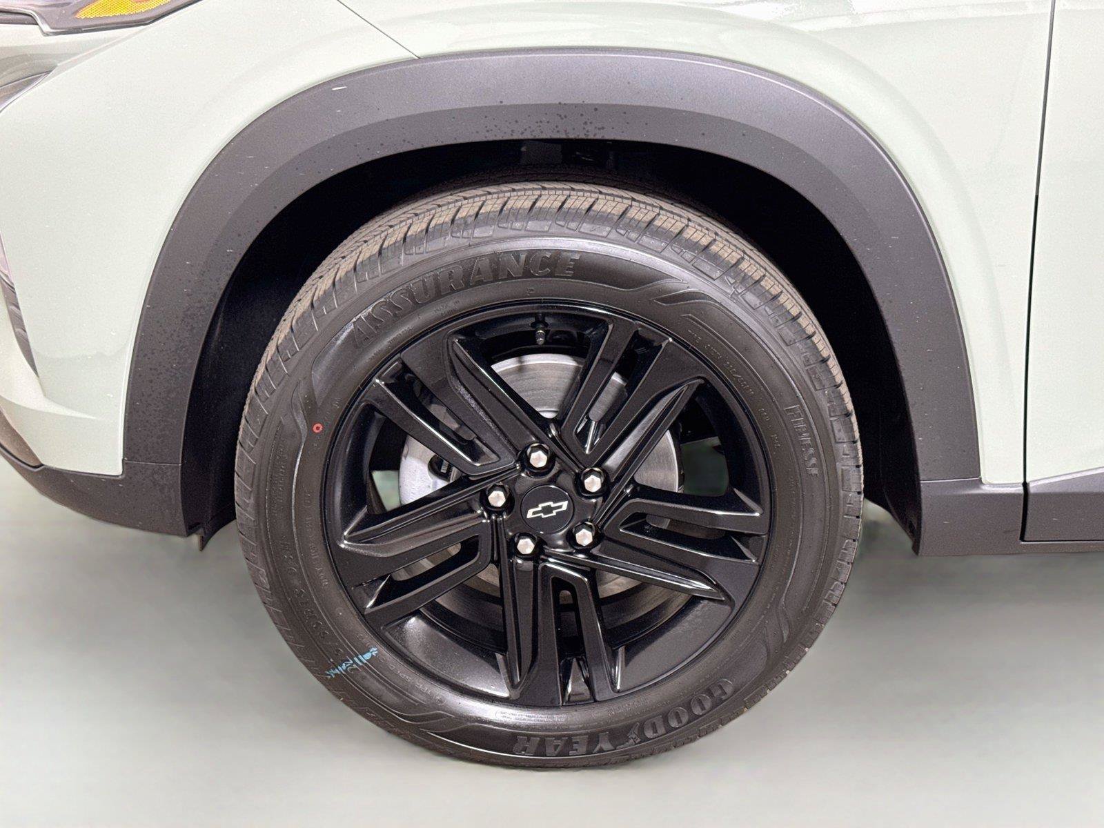 New 2026 Chevrolet Trax ACTIV w/ Driver Confidence Package FWD image 18