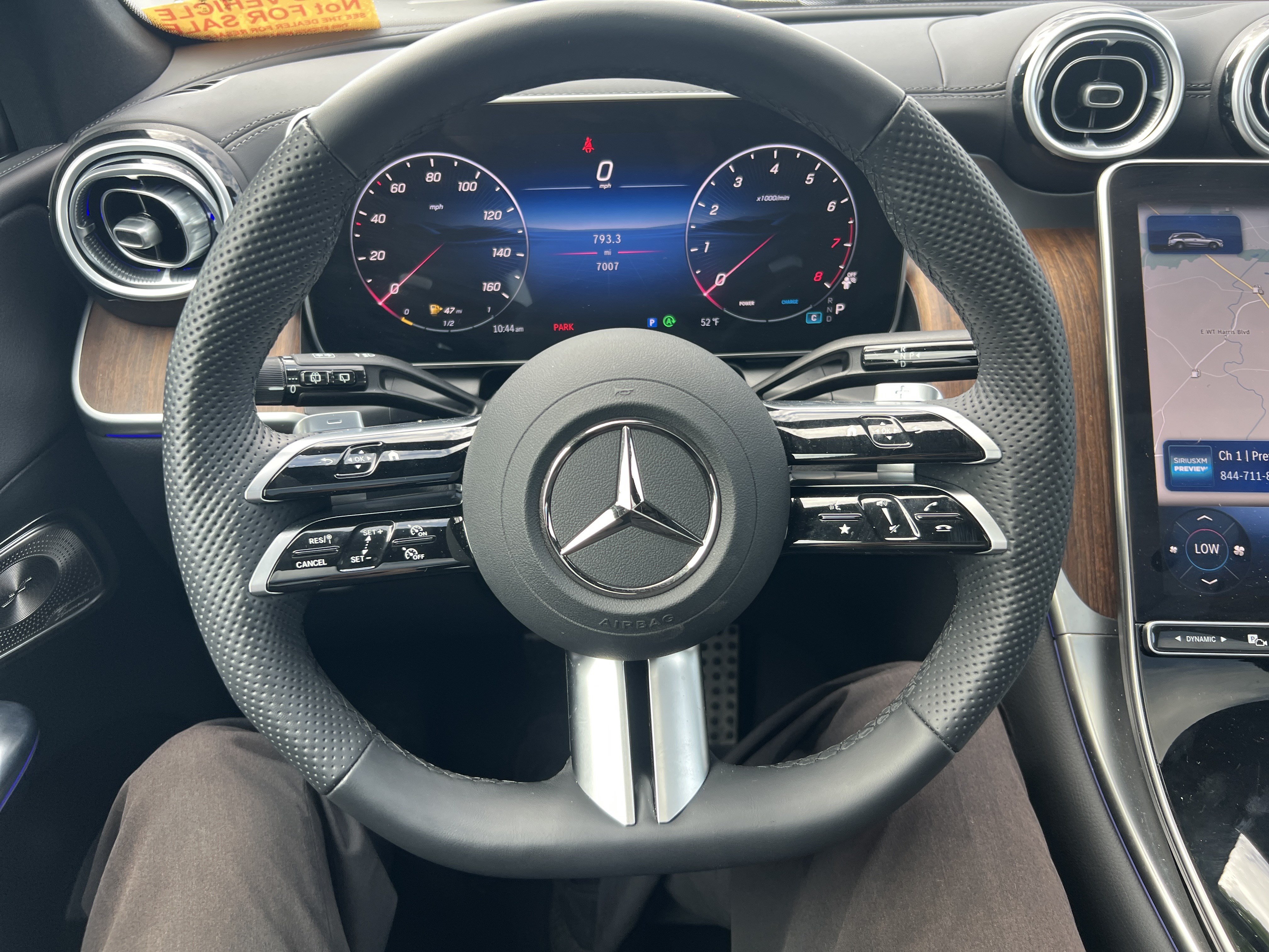 Certified 2025 Mercedes-Benz GLC 300 4MATIC image 17