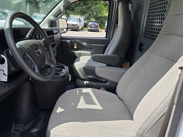 New 2025 GMC Savana 2500 w/ Driver Convenience Package image 14