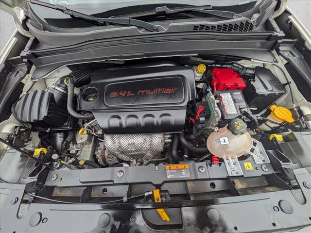 Used 2020 Jeep Renegade Latitude AWD/4WD image 21