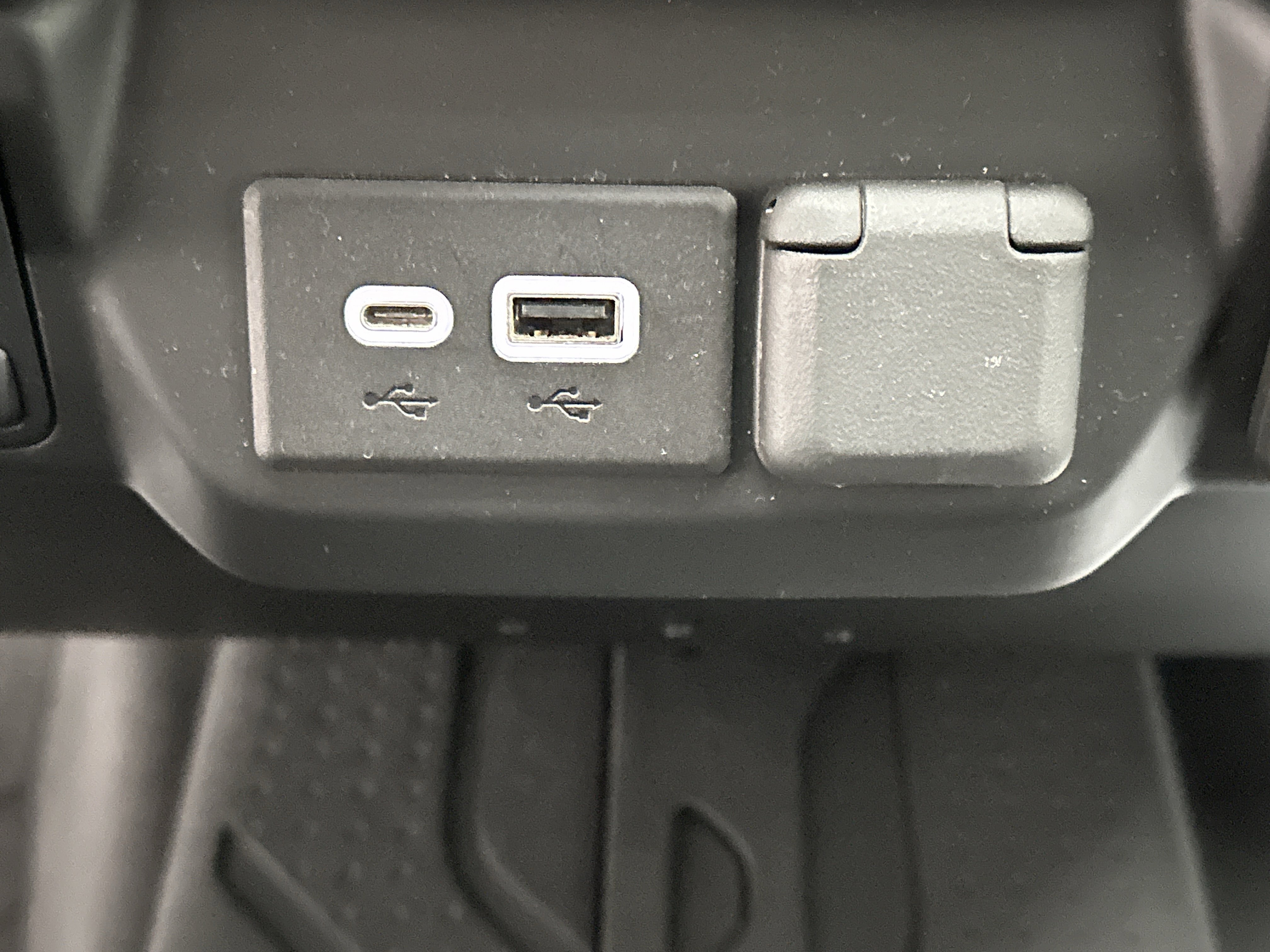 Used 2022 Chevrolet Silverado 2500 Custom w/ Gooseneck/5TH Wheel Package image 37