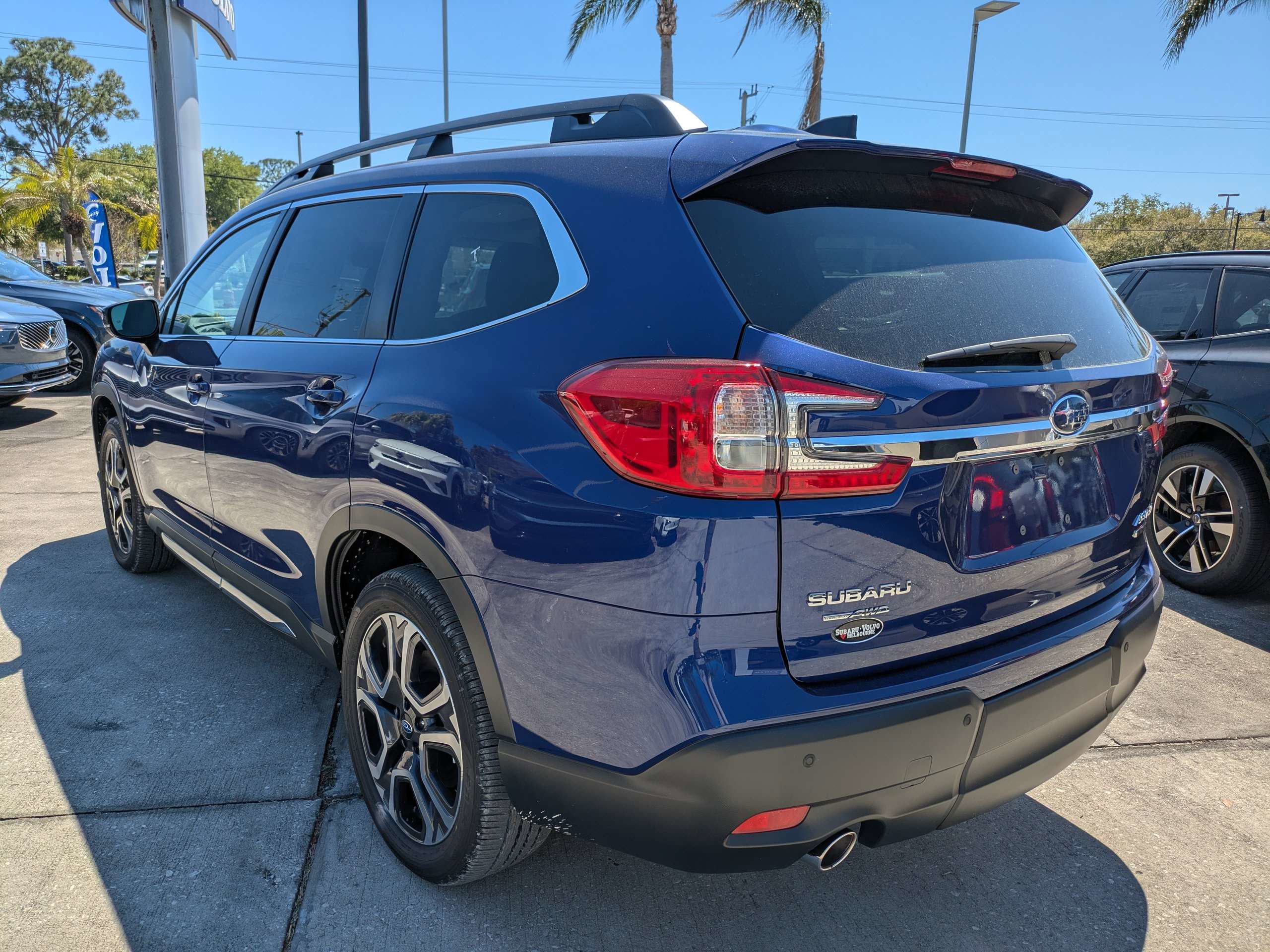 New 2026 Subaru Ascent Limited AWD/4WD image 6