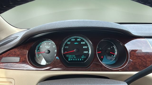Used 2011 Buick Lucerne CXL FWD image 15