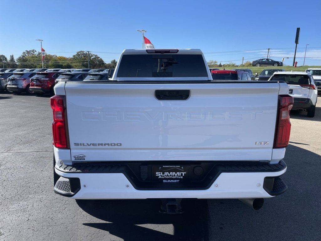 Used 2024 Chevrolet Silverado 3500 LTZ w/ LTZ Plus Package image 30