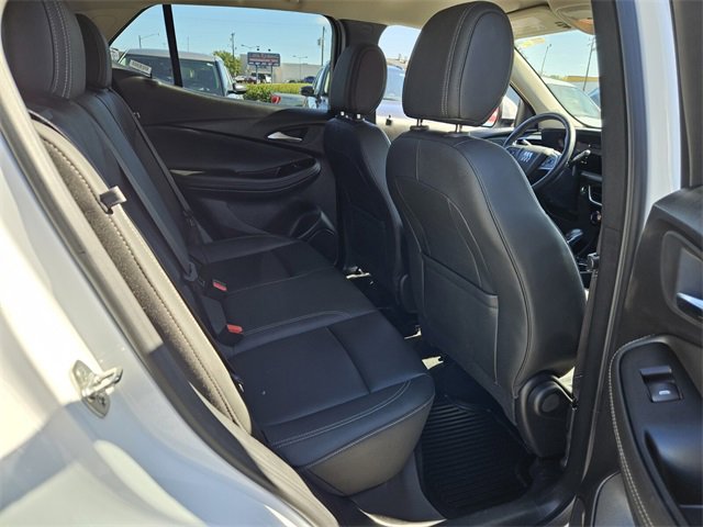 Used 2024 Buick Encore GX Sport Touring image 15