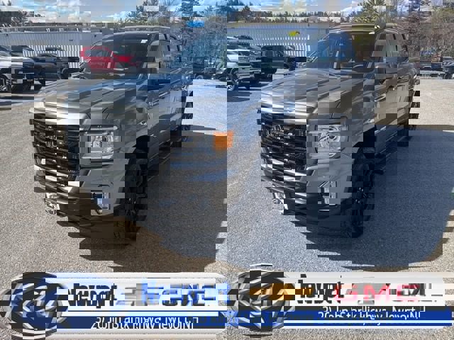 Used 2022 GMC Canyon Elevation w/ Elevation Premium Package AWD/4WD image 1