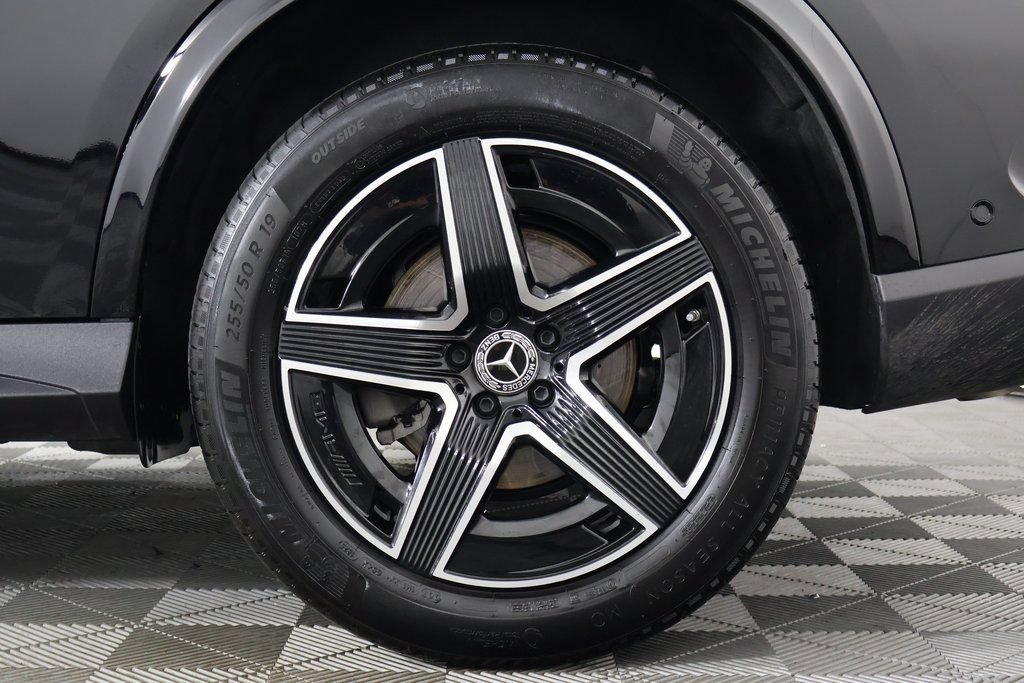 Certified 2026 Mercedes-Benz GLC 300 image 16