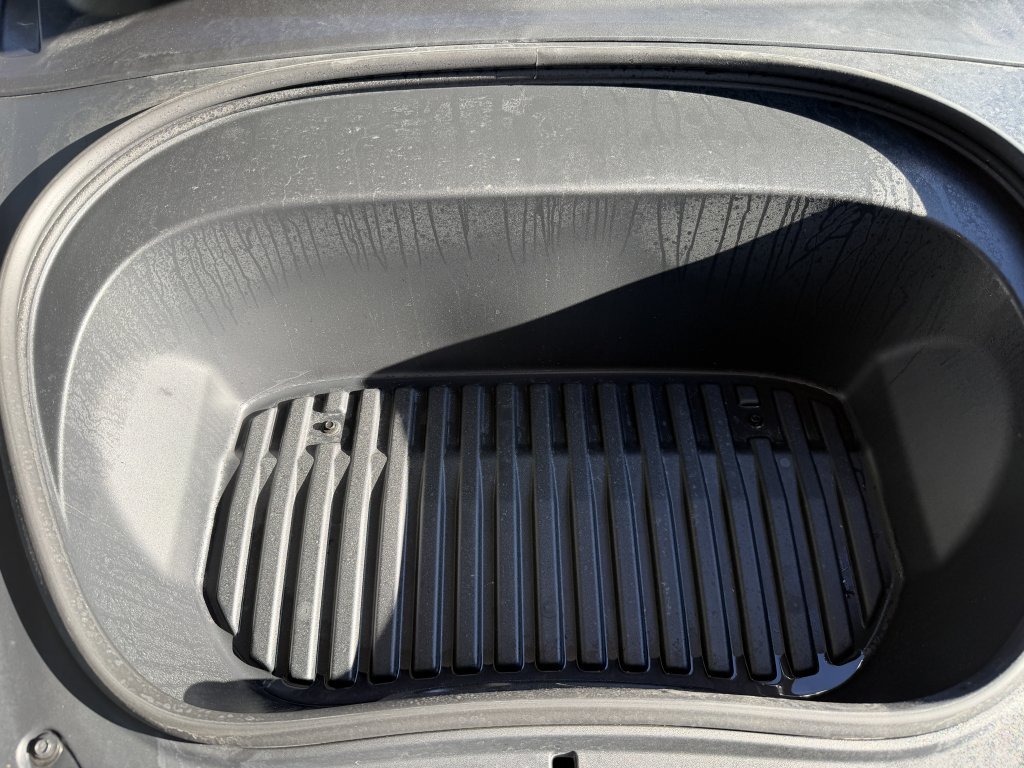 Used 2025 Tesla Model 3 Long Range RWD image 47