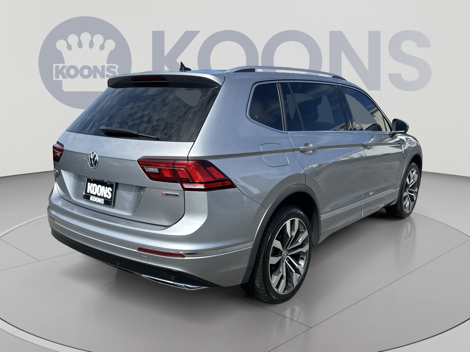 Used 2021 Volkswagen Tiguan SEL Premium R-Line AWD/4WD image 11