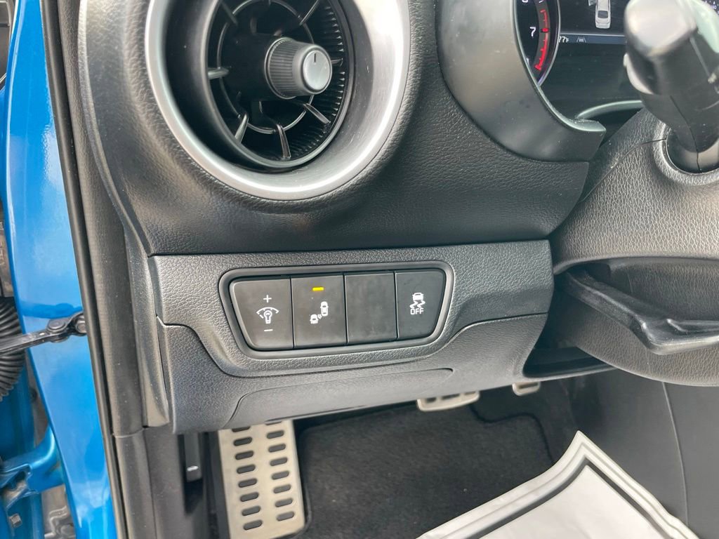 Certified 2023 Kia Forte GT FWD image 12